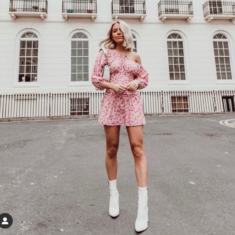 Majorelle Baylee Mini Dress in Pink Floral NWT 💐